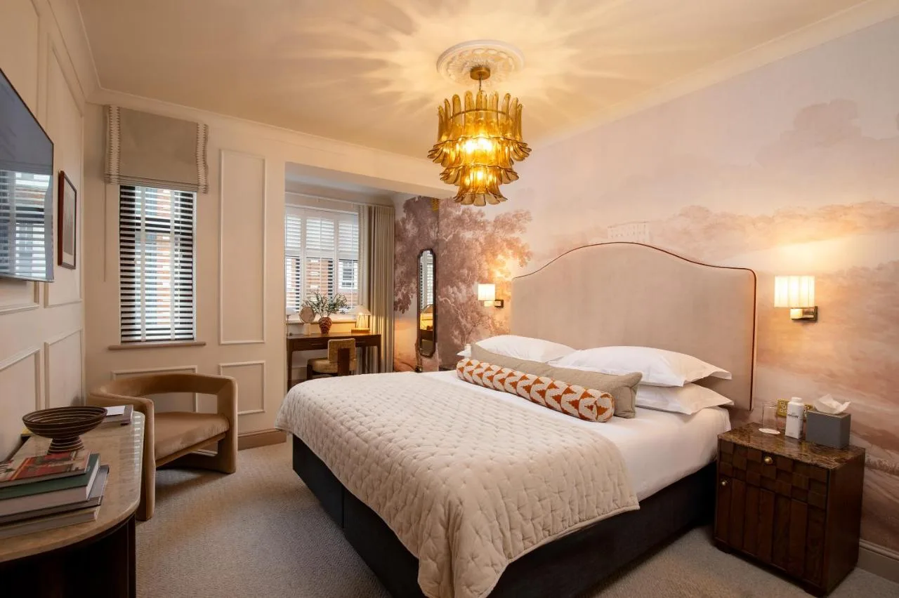 The Capital Hotel, Apartments & Townhouse - Small Luxury Hotels of The World